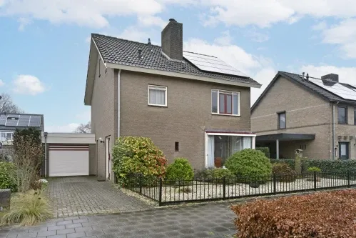 Vrijstaande woning te koop: Schoolstraat 33, Malden-Oost Malden