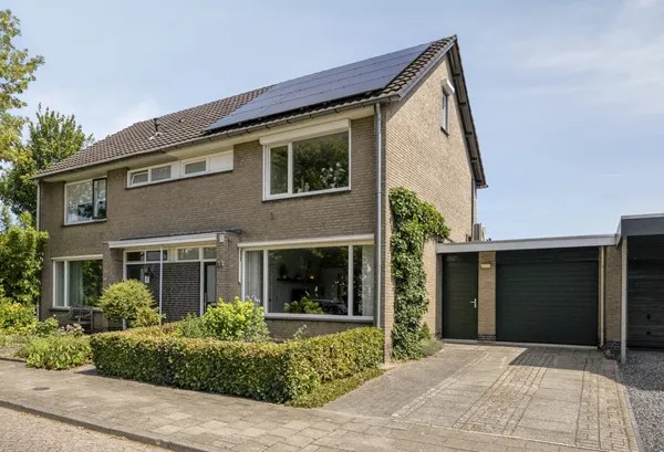 Tussenwoning te koop: Schoolstraat 38, Mierlo