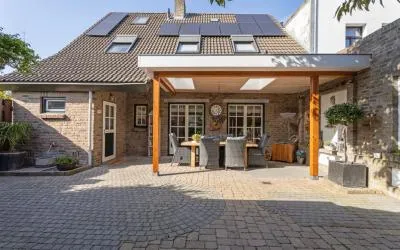 Twee-onder-één-kap te koop: Schoolstraat 50, Borgharen Maastricht