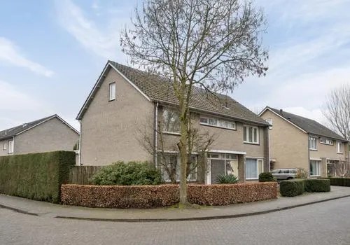 Hoekwoning te koop: Schoolstraat 8, Kerkakkers Mierlo