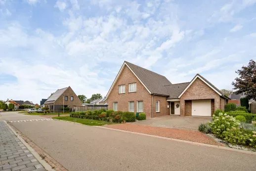 Vrijstaande woning te koop: Schoolstraat 82, Horst