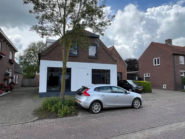Woning te huur: Schoolstraat, St. Servatius - Schoonstr - Den Dolvert Heeswijk-Dinther