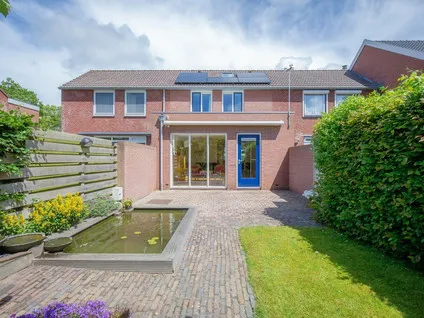 Terraced house for sale: Schoorwal 9, Den Burg Den Burg