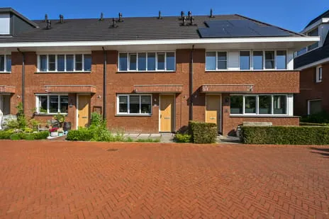 Terraced house for sale: Schootanker 31, Nieuwkoop Nieuwkoop