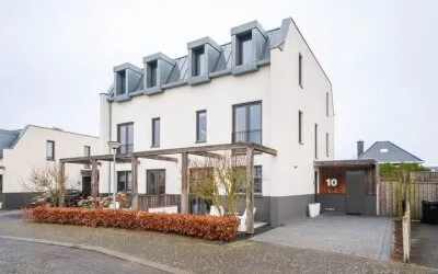 Twee-onder-één-kap te koop: Schootsteek 10, Noorderplassen W.- Noord Almere
