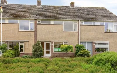 Tussenwoning te koop: Schopenhauerstraat 161, Sprenkelaar Apeldoorn