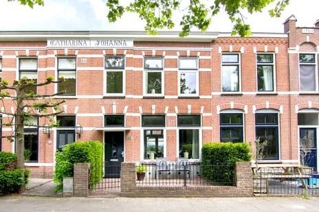 Tussenwoning te koop: Schoterweg 214, Soendabuurt Haarlem