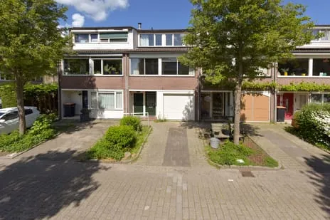 Tussenwoning te koop: Schout 11, Risdam-Zuid - Buurt 20 08 Hoorn