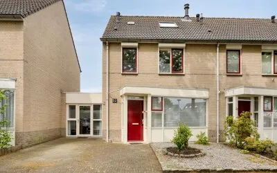 Tussenwoning te koop: Schout Leytengaarde 52, Nuenen-Oost Nuenen