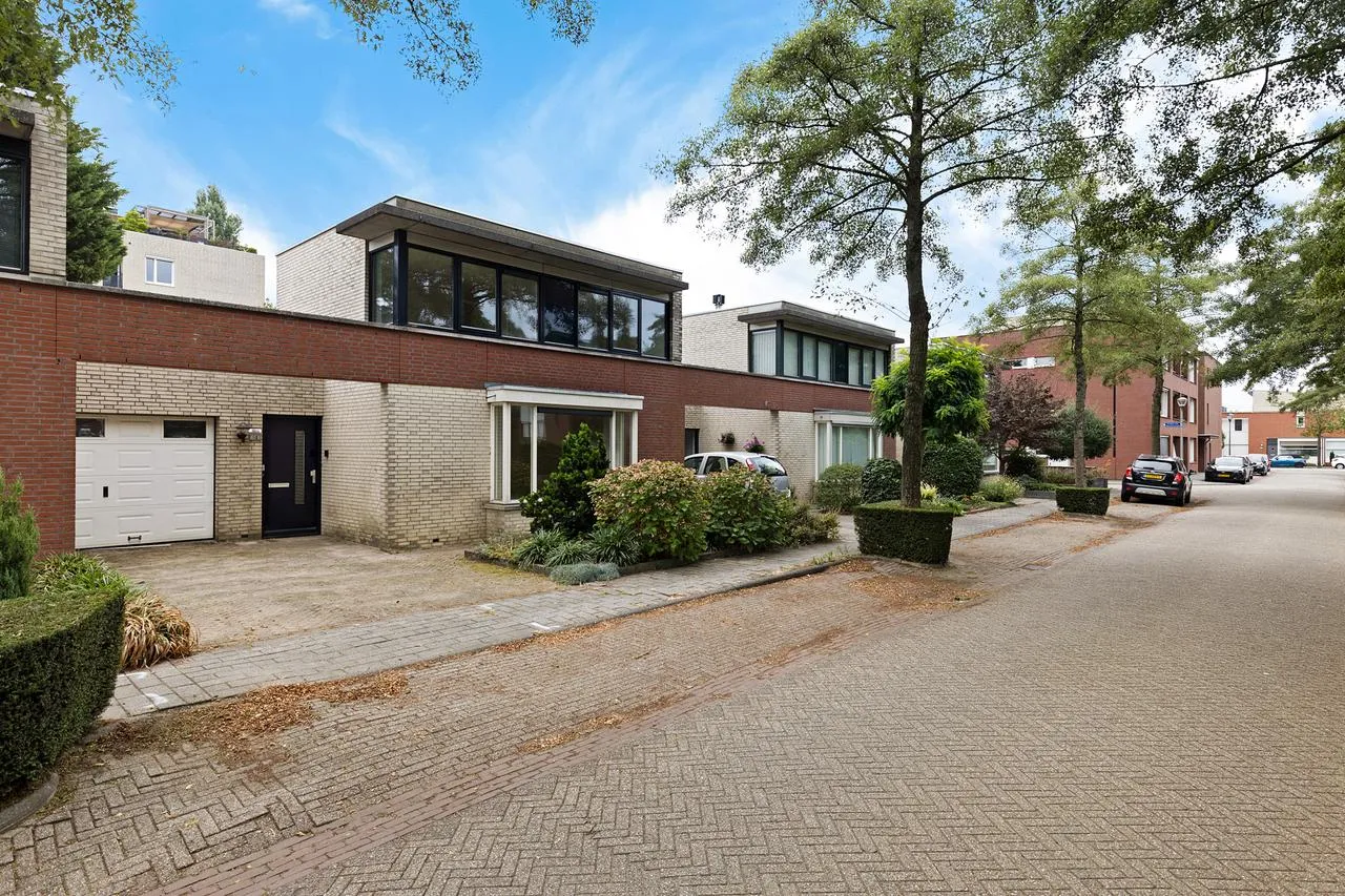 Tussenwoning te koop: Schout van Gramsbergensingel 55, 'S-Hertogenbosch