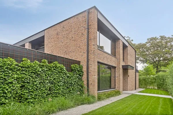 Koopwoning: Schout Crillaertstraat in Tilburg - €1.149.000