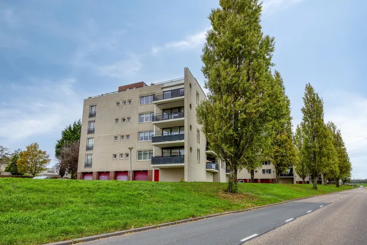 Appartement te koop: Schout van Raesfeltstraat 101, Maasoever 'S-Hertogenbosch