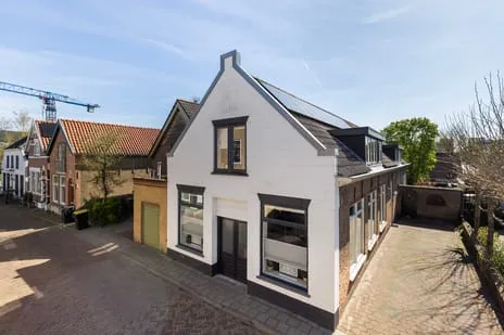 Twee-onder-één-kap te koop: Schouteneinde 12, Puttershoek Woonkern Puttershoek