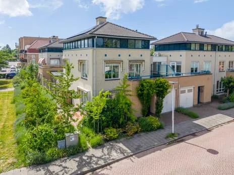 Hoekwoning te koop: Schoutenlaan 13, Bloemenbuurt Voorhout