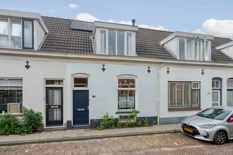 Tussenwoning te koop: Schoutenweg 30, Oosterstraat Deventer