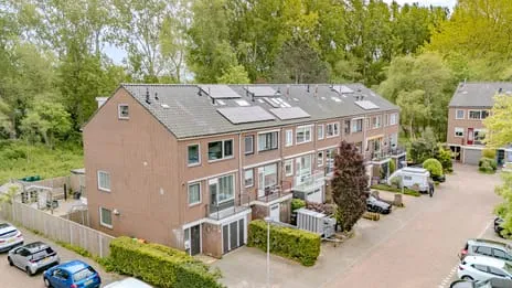 Tussenwoning te koop: Schouthof 33, Hoornes-Oost Katwijk (Zh)