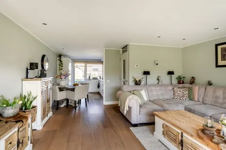 Tussenwoning te koop: Schouw 11, Botenbuurt Schiedam