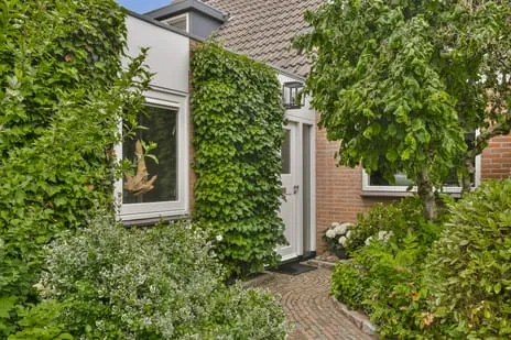 Tussenwoning te koop: Schouw 14, Nieuw-Loosdrechtsedijk Loosdrecht