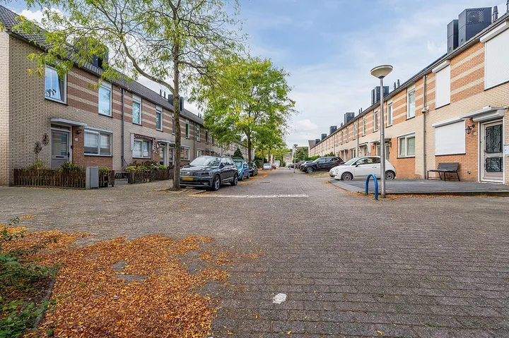 Tussenwoning te huur: Schouw 27, Scheepskwartier Diemen