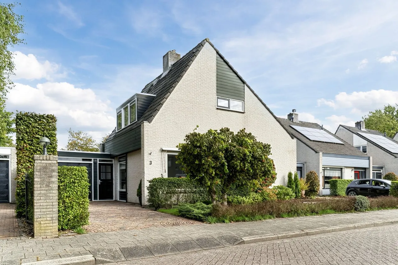 Twee-onder-één-kap te koop: Schouw 3, Grootebroek