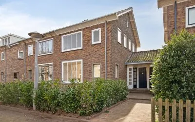 Tussenwoning te koop: Schouwstraat 7, Tuindorp Nieuwendam-Oost Amsterdam