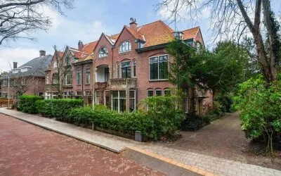 Corner house for rent: Schouwweg 26, Drie Papegaaien Wassenaar