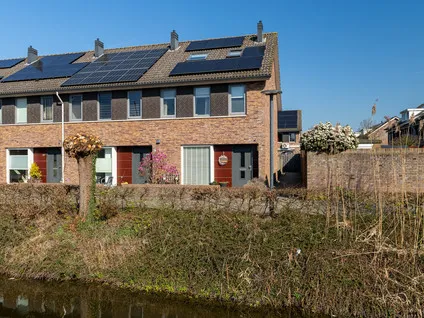 Hoekwoning te koop: Schrijverslaantje 30, Gorinchem