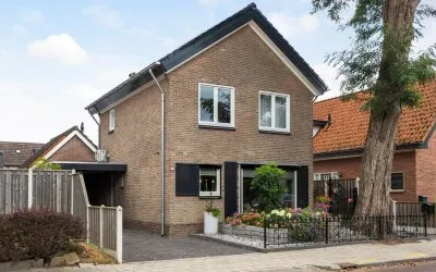 Vrijstaande woning te koop: Schubertlaan 13, Componistenkwartier Apeldoorn