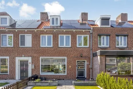 Tussenwoning te koop: Schubertlaan 40, Genderdal Eindhoven