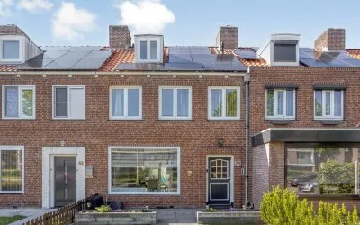 Tussenwoning te koop: Schubertlaan 40, Genderdal Eindhoven