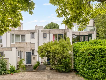Terraced house for sale: Schuilenburg 21, Mildenburg en omgeving Dordrecht