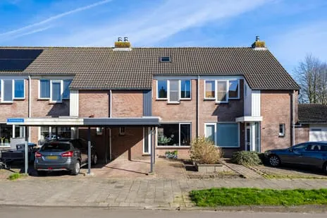 Tussenwoning te koop: Schuilenburg 65, Leeuwarden