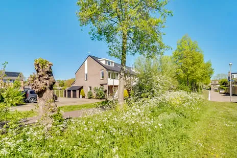 Hoekwoning te koop: Schuilhoeve 44, Hoeven Houten