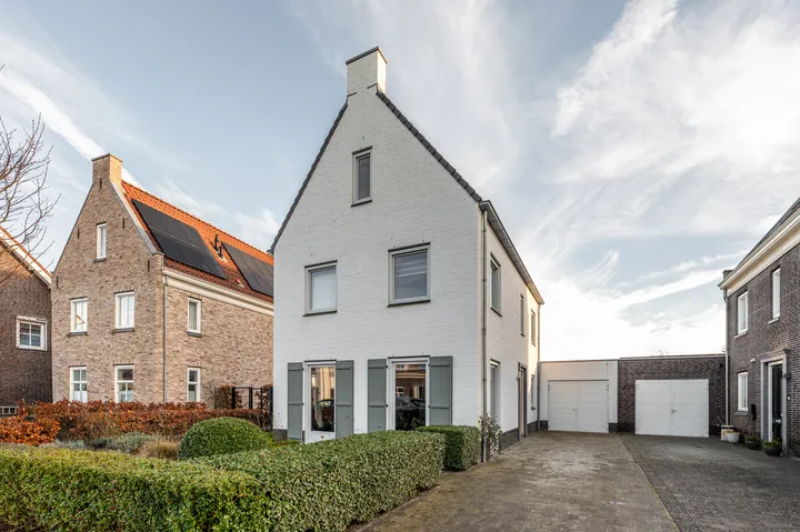 Hoekwoning te koop: Schulenburg 48, Oostkapelle