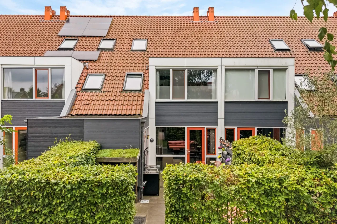 Tussenwoning te koop: Schulpkamp 43, Nijkerk