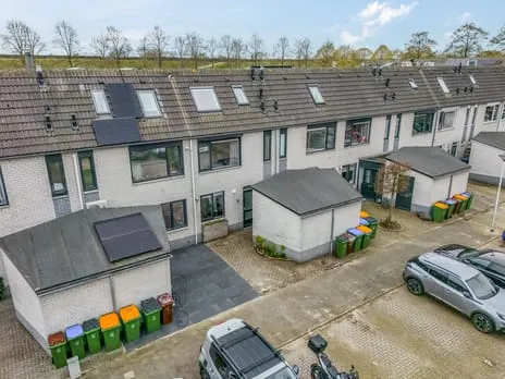 Tussenwoning te koop: Schumansingel 41, De Singels Ede