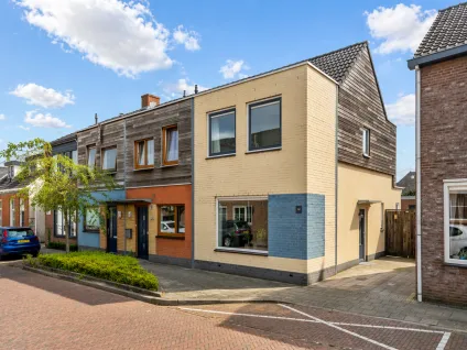 Hoekwoning te koop: Schurinksdwarsweg 34, Roombeek-Roomveldje Enschede