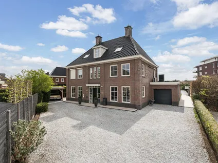 Vrijstaande woning te koop: Schutleede 30, Ter Leede Barendrecht