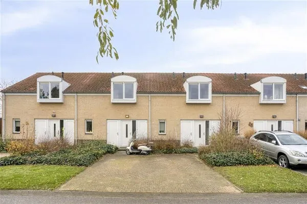 Tussenwoning te koop: Schutteheide 1-41, Verspreide huizen Heel Heel