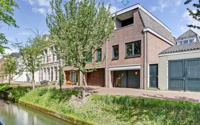Hoekwoning te koop: Schuttersgracht 11, Benedenstad Gorinchem