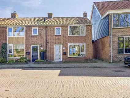 Hoekwoning te koop: Schuttershof 7, Tholen Tholen