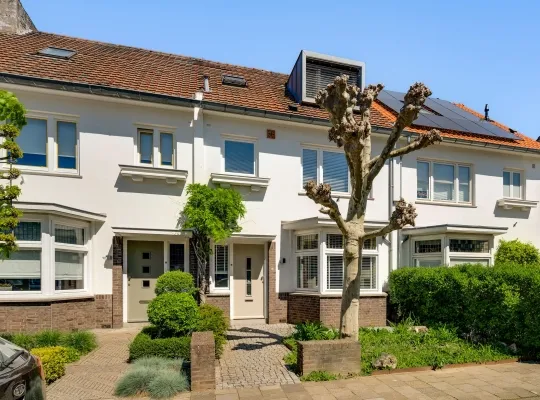 Tussenwoning te koop: Secretaris Wijnandsstraat 38, Scharn Maastricht
