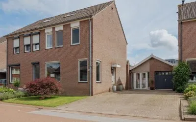 Tussenwoning te koop: Sef van Megenlaan 3, Broekhuizen Broekhuizen