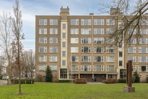 Appartement te koop: Segbroeklaan 10, 'S-Gravenhage