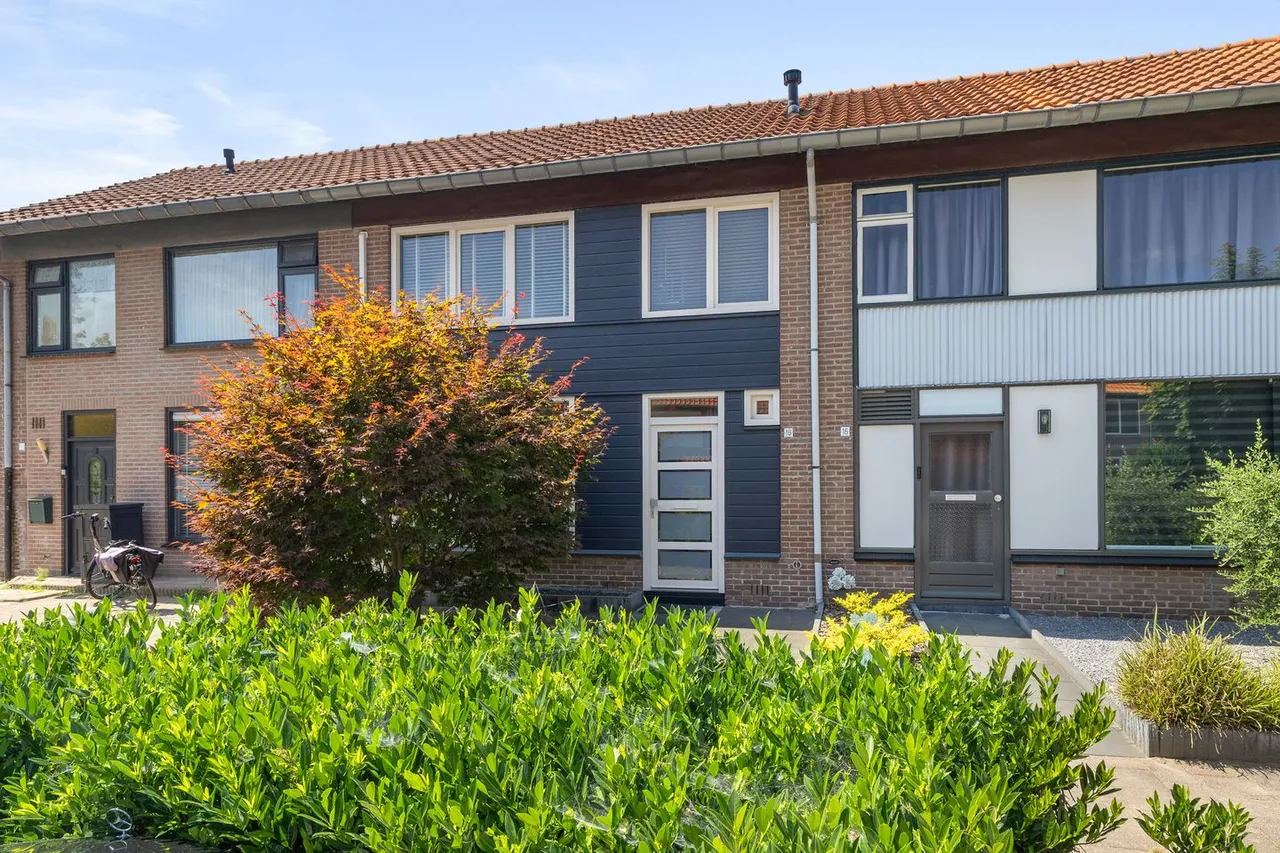 Tussenwoning te koop: Seinehof 18, Veldhoven