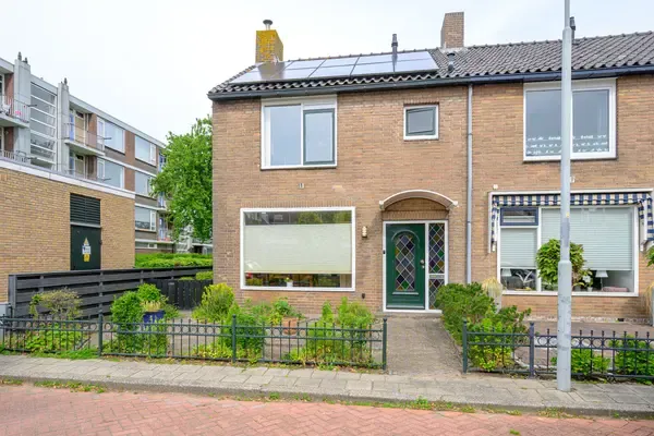 Hoekwoning te koop: Seinestraat 8, Oosterwijk Heemskerk