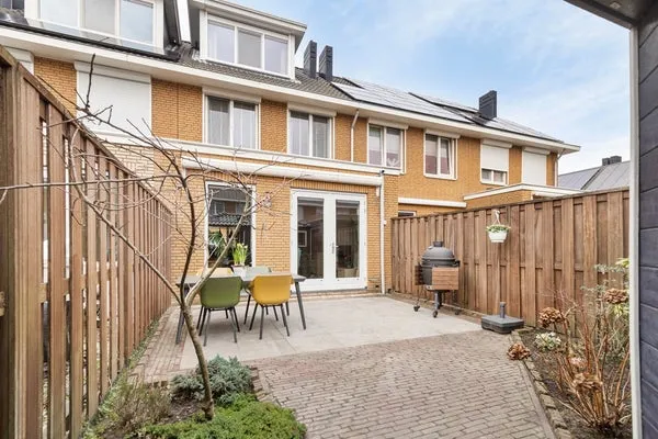 Tussenwoning te koop: Seinhuiswei 19, Kilweg Barendrecht