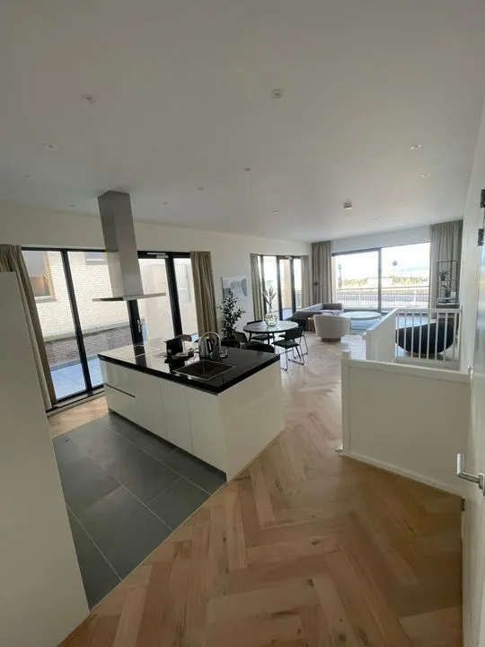 Appartement te huur: Seinpostweg 2A-12, Boulevard Midden Zandvoort