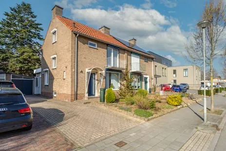 Twee-onder-één-kap te koop: Seipgensstraat 4, Geleen-Zuid Geleen