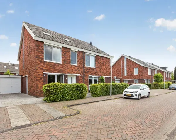 Tussenwoning te koop: Seizoentuinenlaan 37, Vleuterweide-Zuid Vleuten